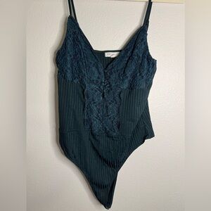 Bodysuit top Size L